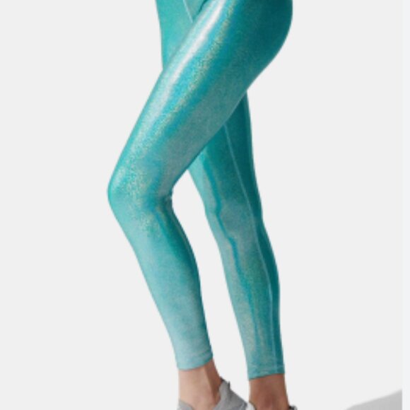 MOVING SALE! Heroine Sport marvel leggings - Picture 3 of 3